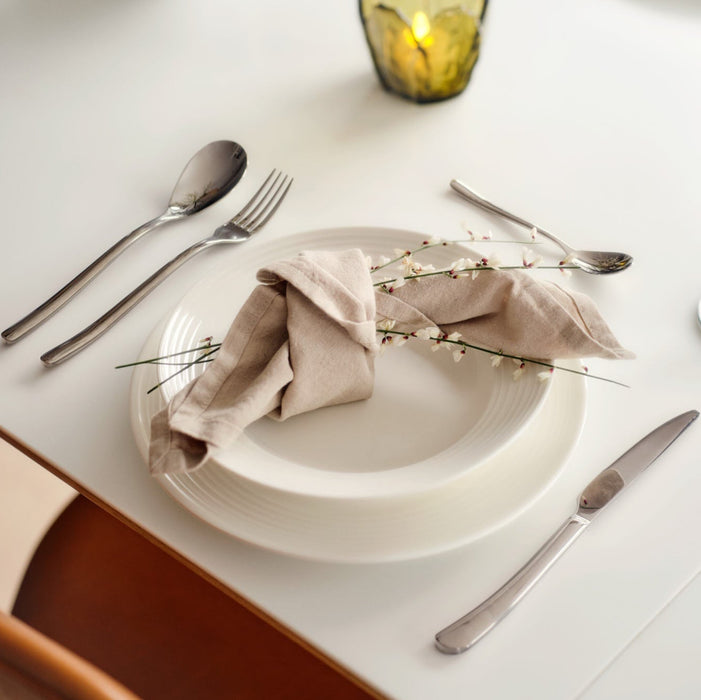 Nepal bestikk 16 deler