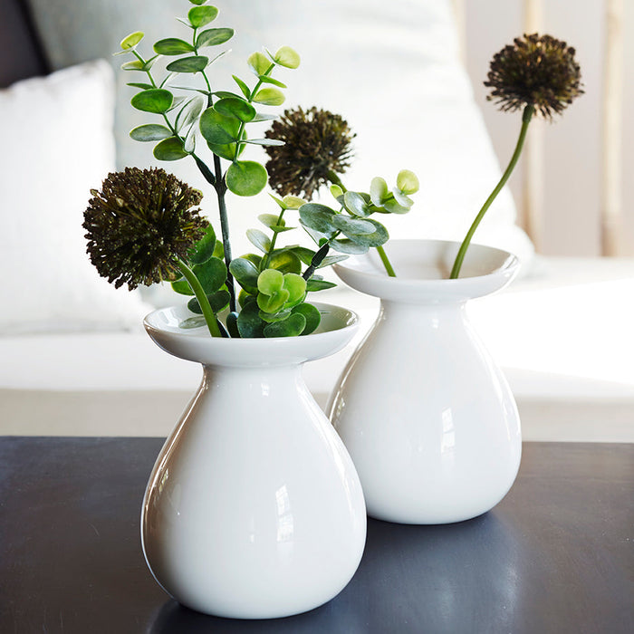 Hvit Lilje vase 2 stk